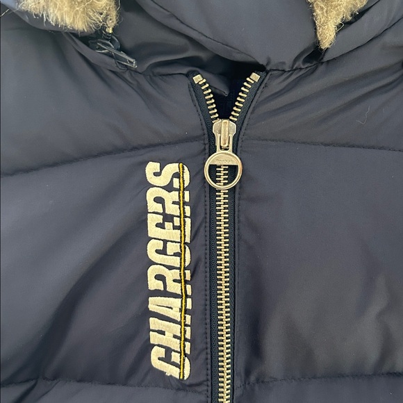 ⚡️San Diego Chargers NFL Puffer Jacket - Picture 13 of 13